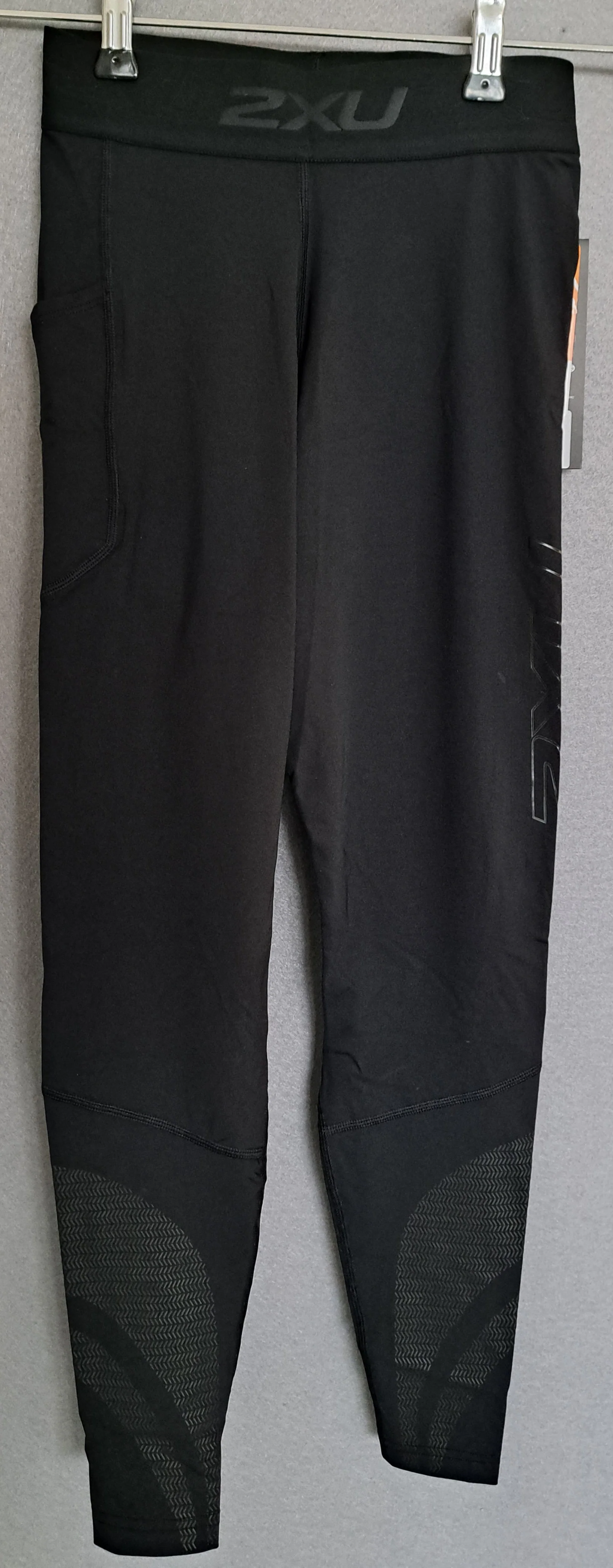 2XU Accelerate Compression Tights, Damen, Black/Black Arrow Reflective