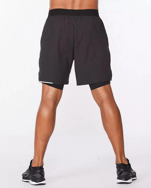 2XU Aero 2-in-1 7inch Shorts, Herren, Black/Silver Reflective - Image 2