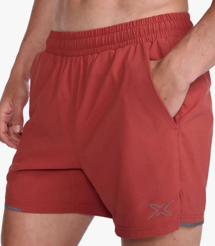 2XU Aero 5 Inch Shorts, Herren, Chilli Oil/Black Reflective - Image 4