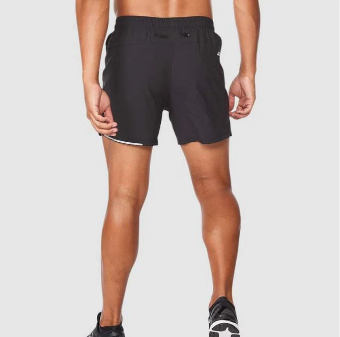 2XU Aero 5inch Shorts, Herren, Black/Silver Reflective - Image 2