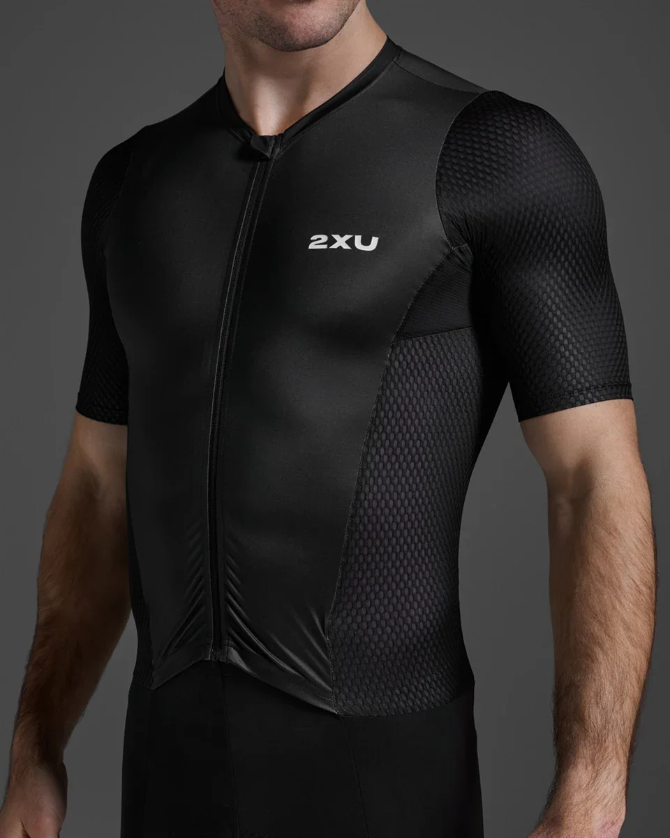 2XU Aero Hex Sleeved Trisuit, Herren, Black/White - Image 6