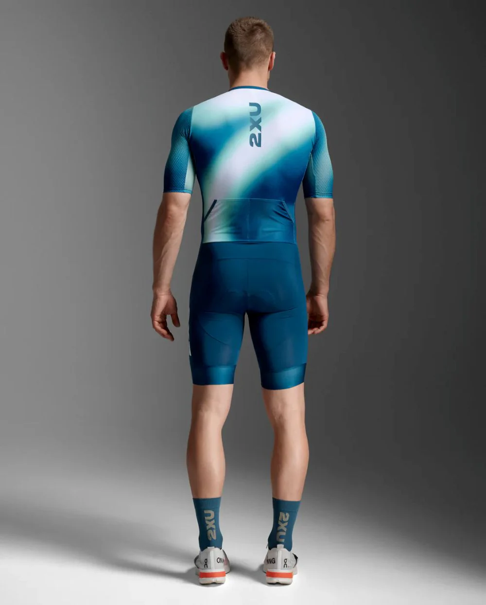 2XU Aero Hex Sleeved Trisuit, Herren, Jelly Mint/Majol - Image 3