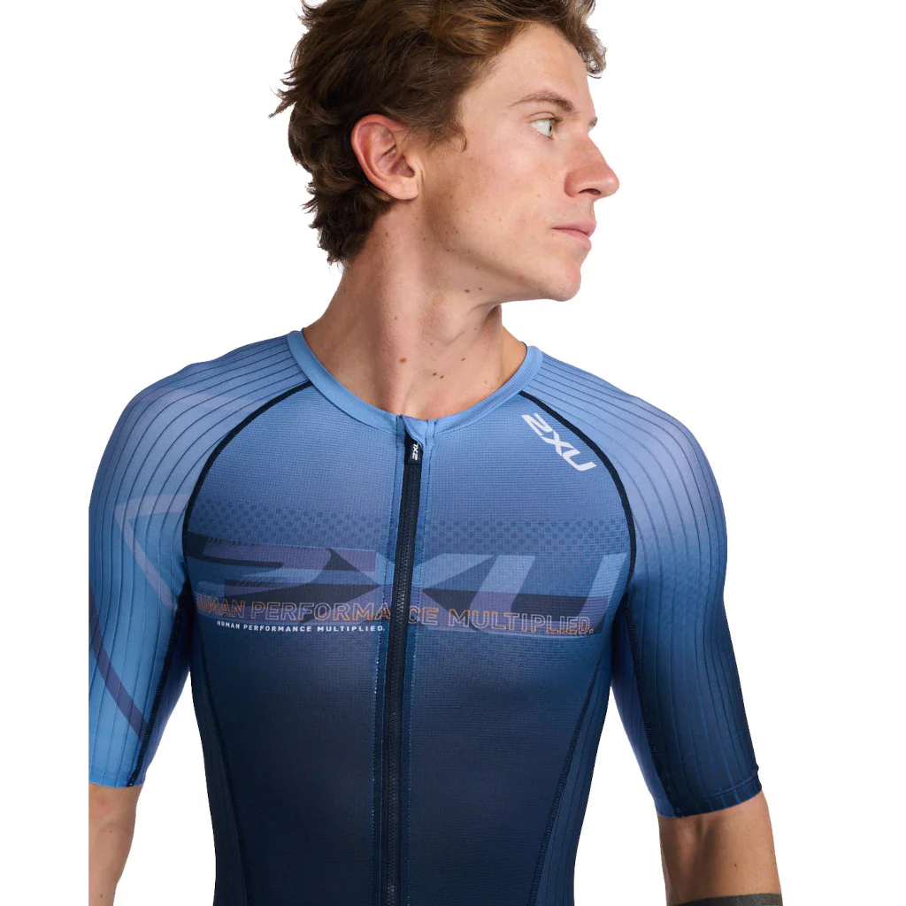 2XU Aero Sleeved Trisuit, Herren, midnight/turmeric, blau - Image 3
