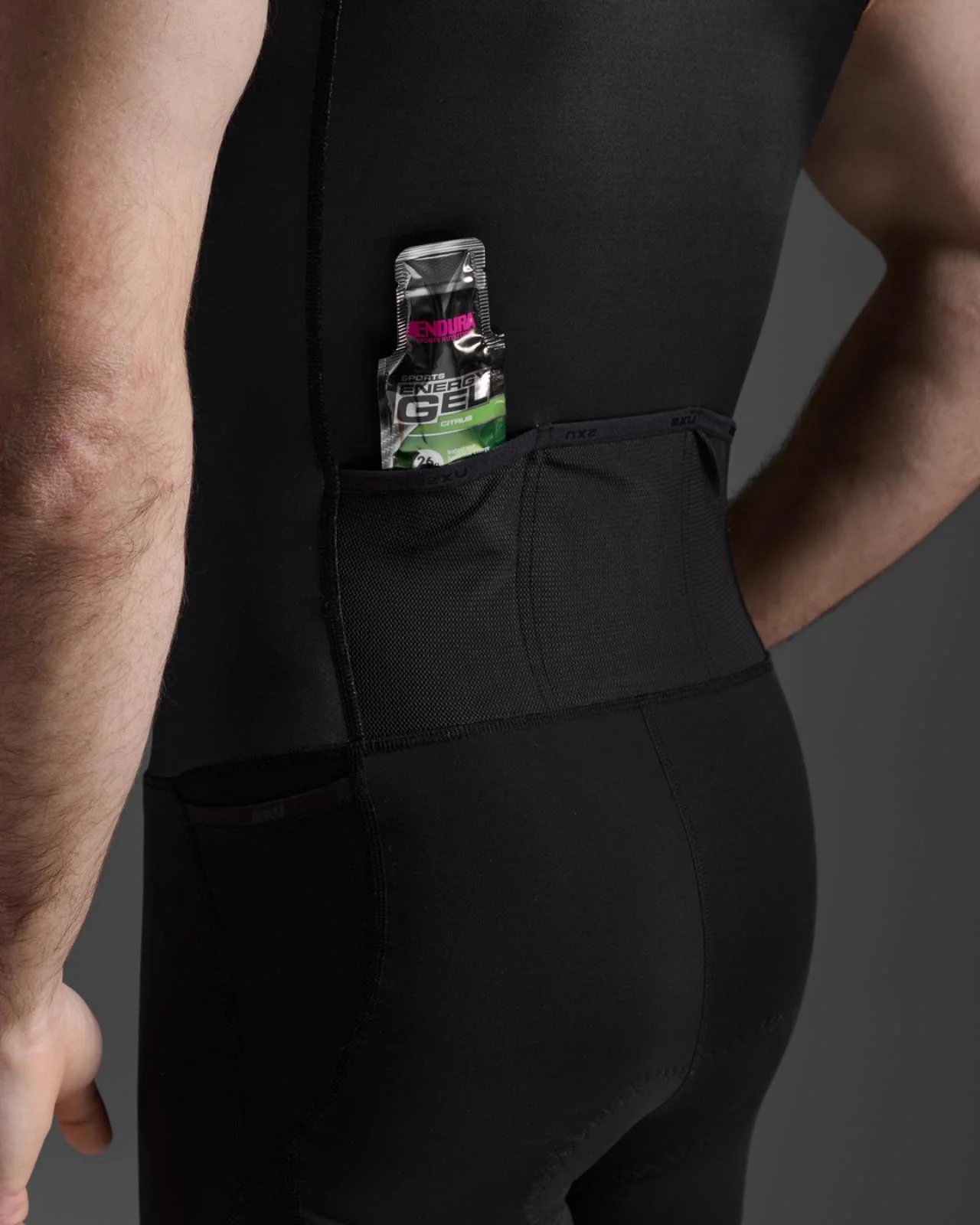 2XU Core Trisuit, Herren, Black/White - Image 4