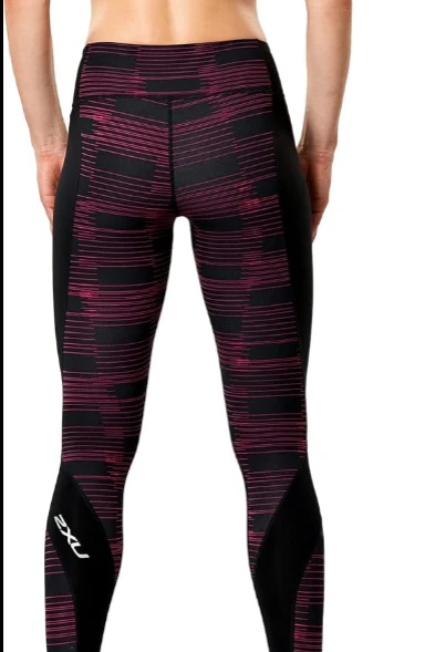 2XU Fitness Compression 7/8 Tights, Damen, Black/Peacock Pink Broken Line - Image 2