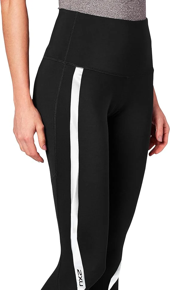 2XU Hi-Rise Compression 7/8 Tights, Damen, Laufhose, Black/Silver - Image 3