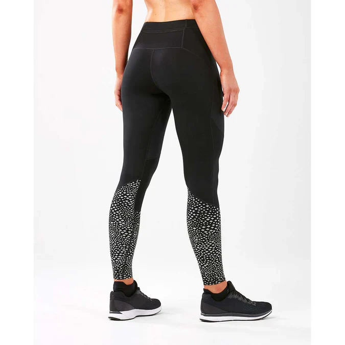 2XU Wind Defence Compression Tights, Damen, Laufhose, Black/Silver Glow Reflective - Image 2