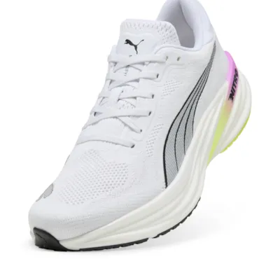 Puma Magnify NITRO 2, Laufschuhe, Herren, Puma White/Pure Magenta/Yellow Alert - Image 4