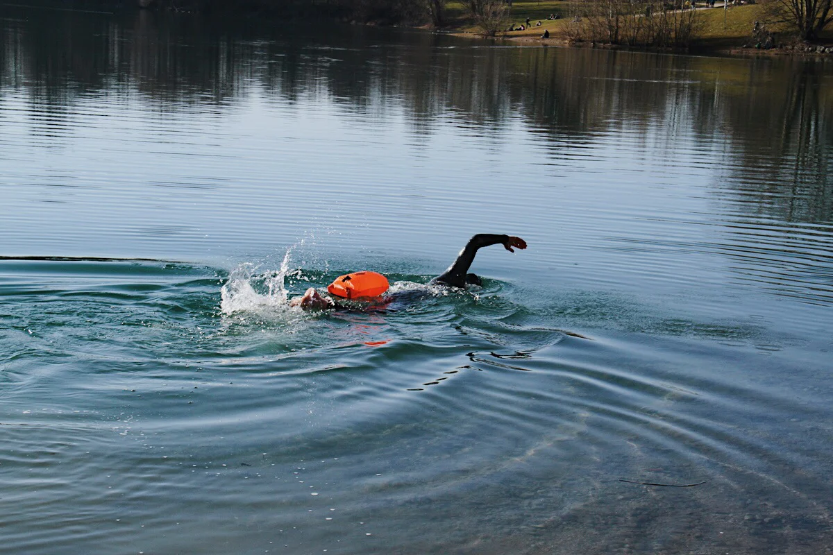 schwimm-sicher.de Swim Buoy, medium, diverse Farben - Image 8