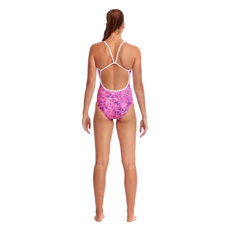 Way Funky Funkita Single Strap One Piece Sweet City, Badeanzug, Damen - Image 3
